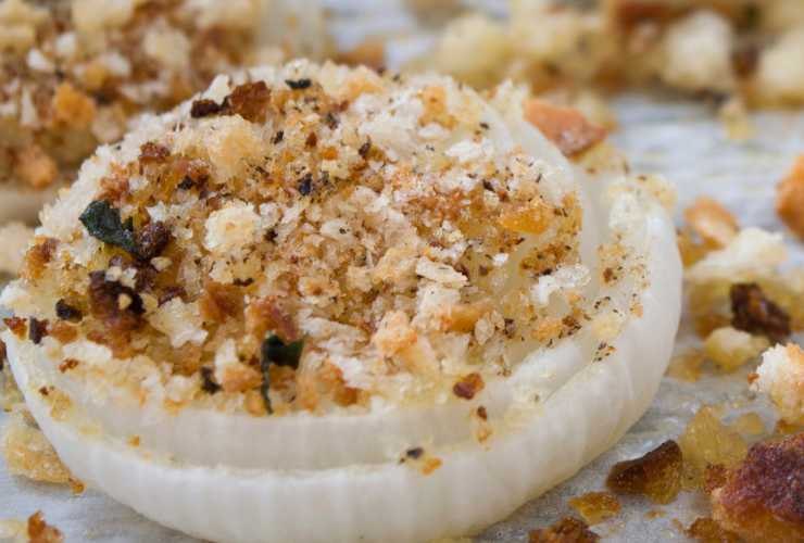 cipolla gratinata in primo piano