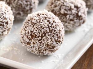palline al cacao ricoperte di cocco