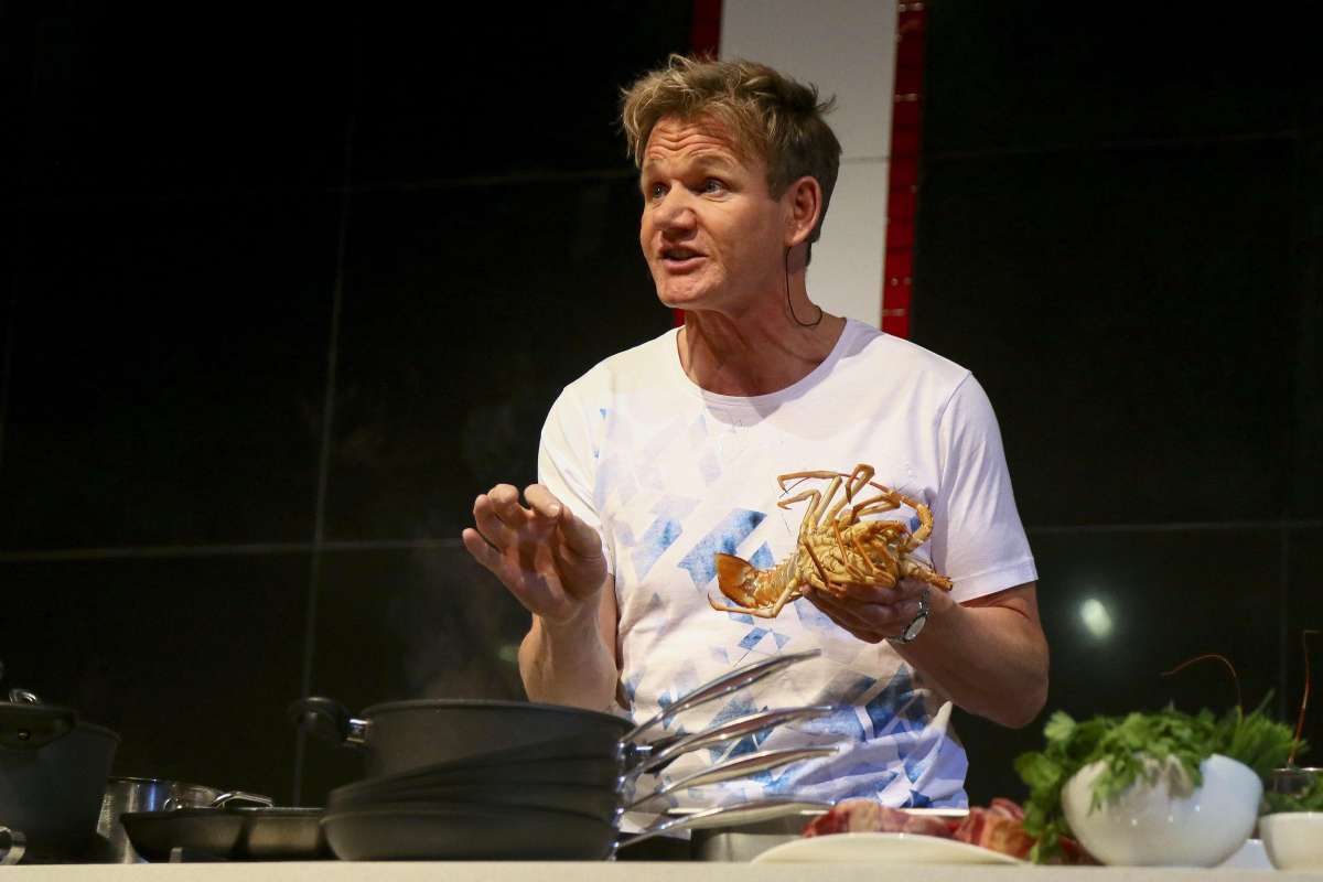 gordon ramsay in cucina