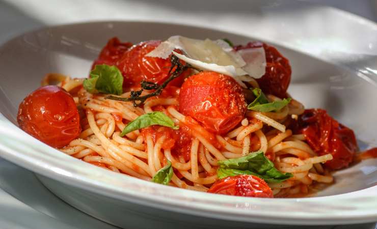 spaghetti al pomodoro