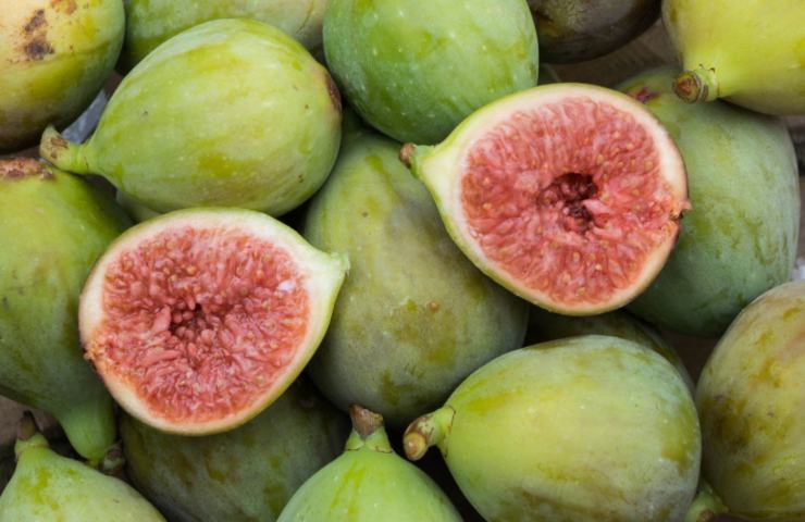 fichi bianchi freschi