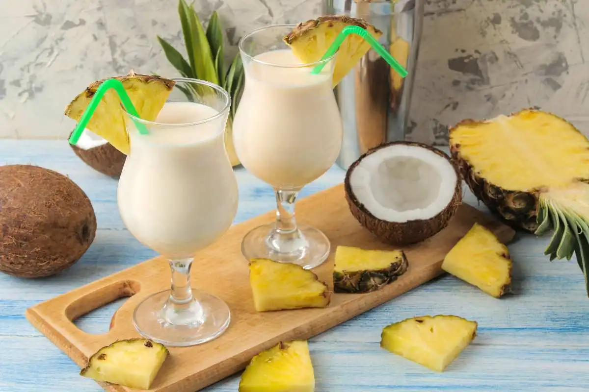 bicchieri di pina colada