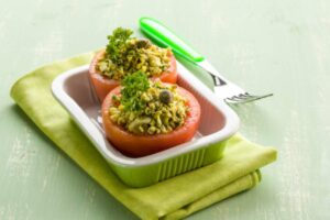 pomodori ripieni di orzo al pesto