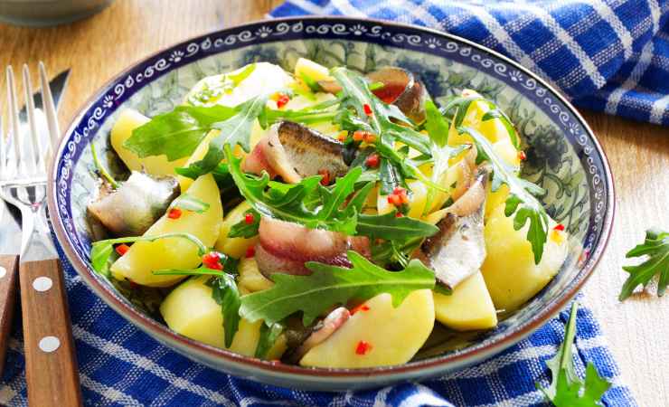patate lesse con acciughe
