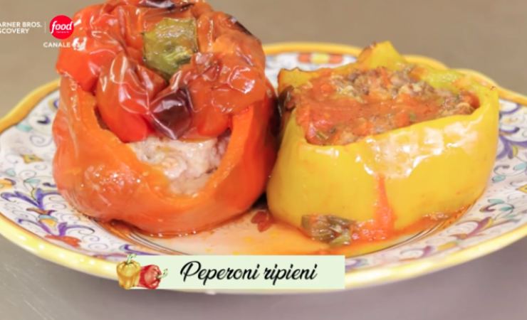 peperoni imbottiti con sugo