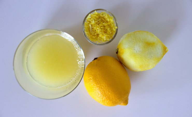 scorza e succo di limone