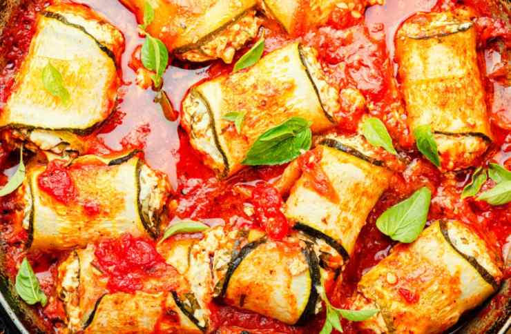involtini di zucchine al sugo