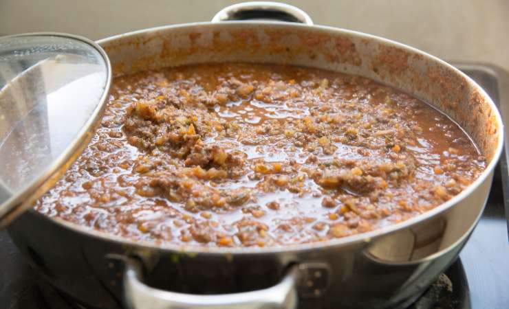 pentola di ragù