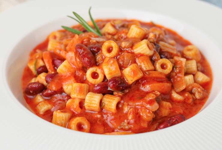 piatto di pasta e fagioli