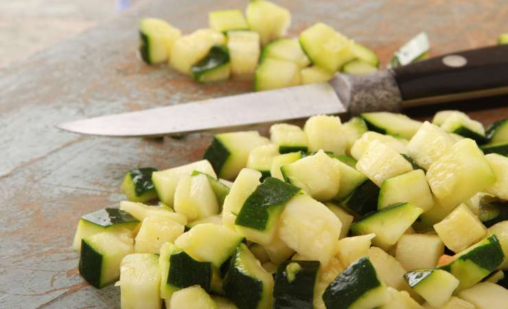 tagliare zucchine