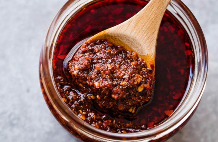 salsa rossa con peperoncini