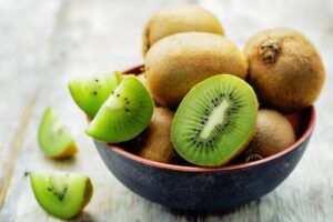 kiwi dentro ad una ciotola
