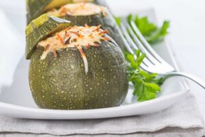 zucchine tonde ripiene con formaggio