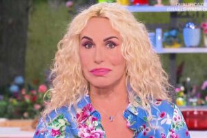 Antonella Clerici in primo piano