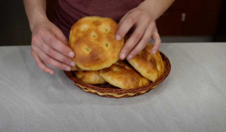 focaccine in mano