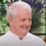 iginio massari sorride