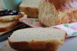 pane e una fetta di pane