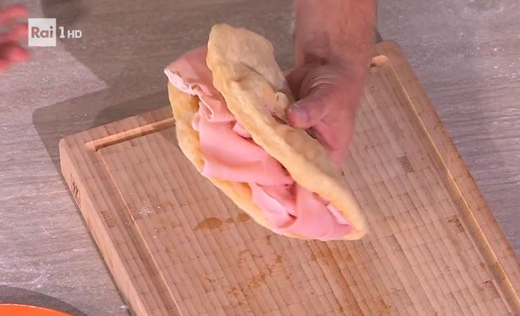 fersulla con prosciutto e formaggio