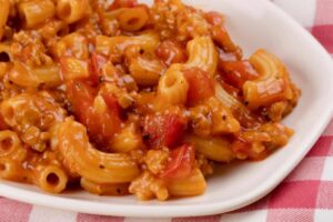 pasta con un sugo di verdure cremoso