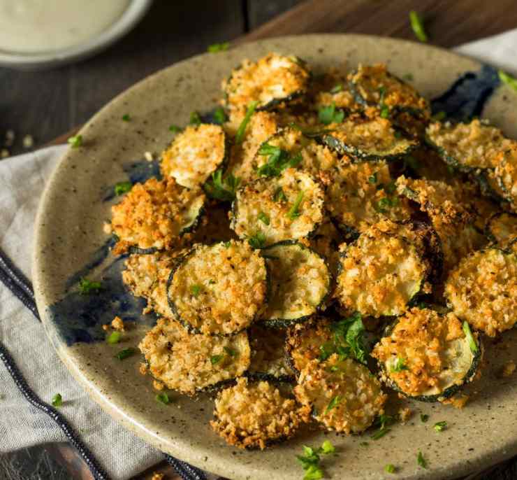 rondelle di zucchine condite con pangrattato